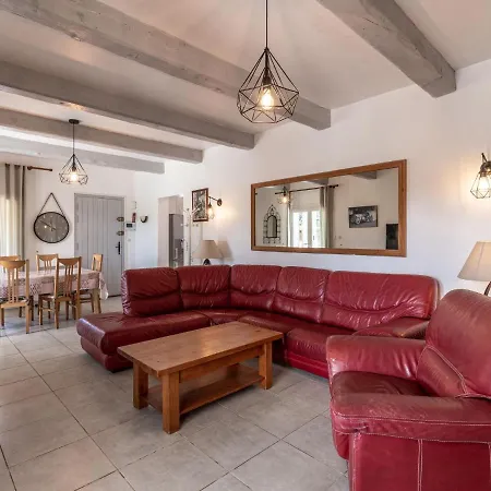 La Cerisaie By Interhome Tatil Evi