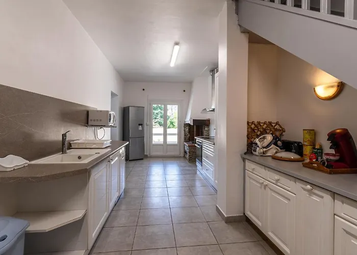 La Cerisaie By Interhome