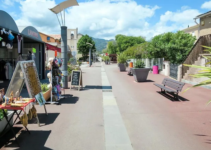 בית נופש La Cerisaie By Interhome סנטה-לוסיה-די-מוריאני